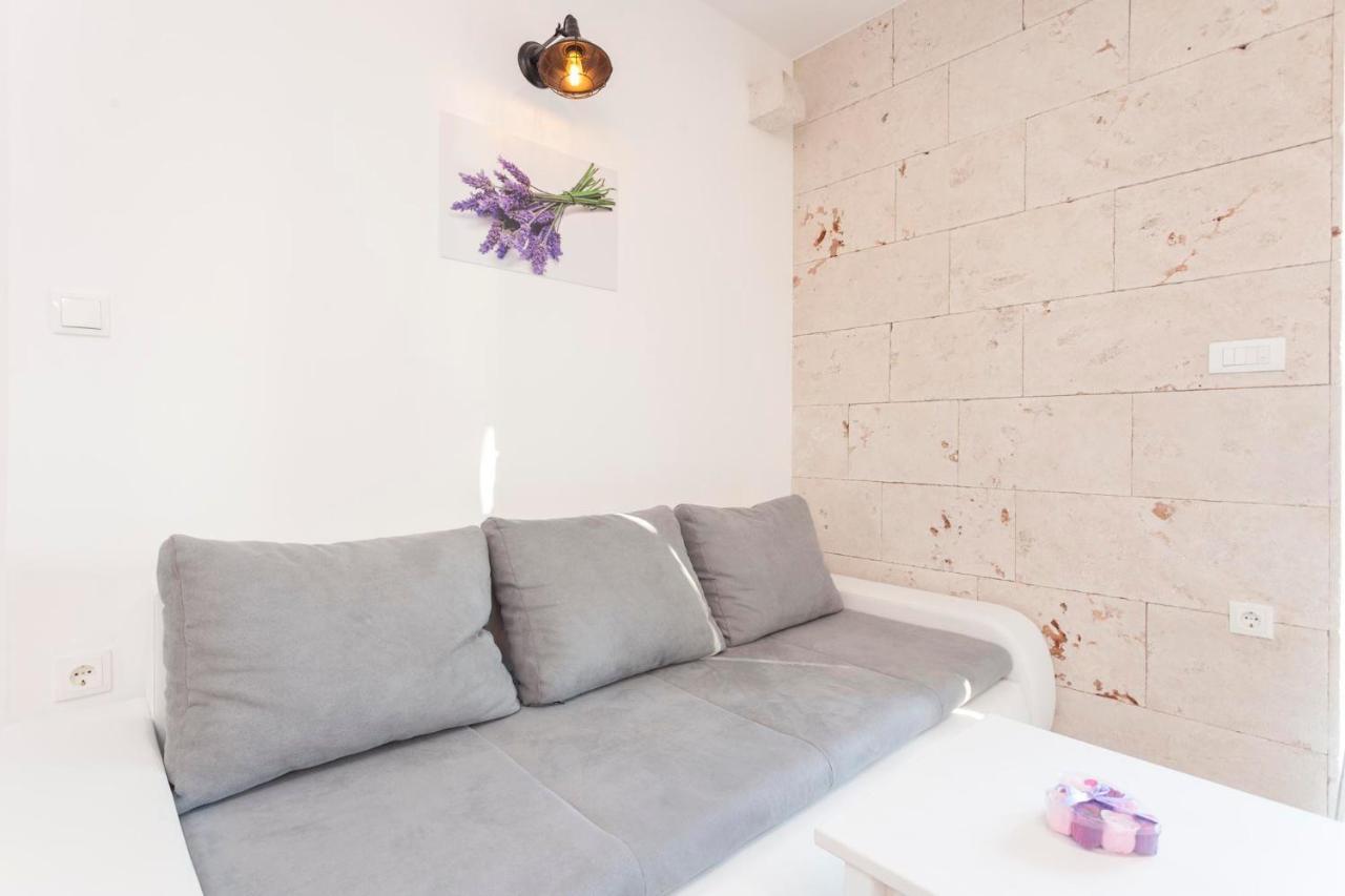 זיווגוסצה Apartmani Antiqua מראה חיצוני תמונה