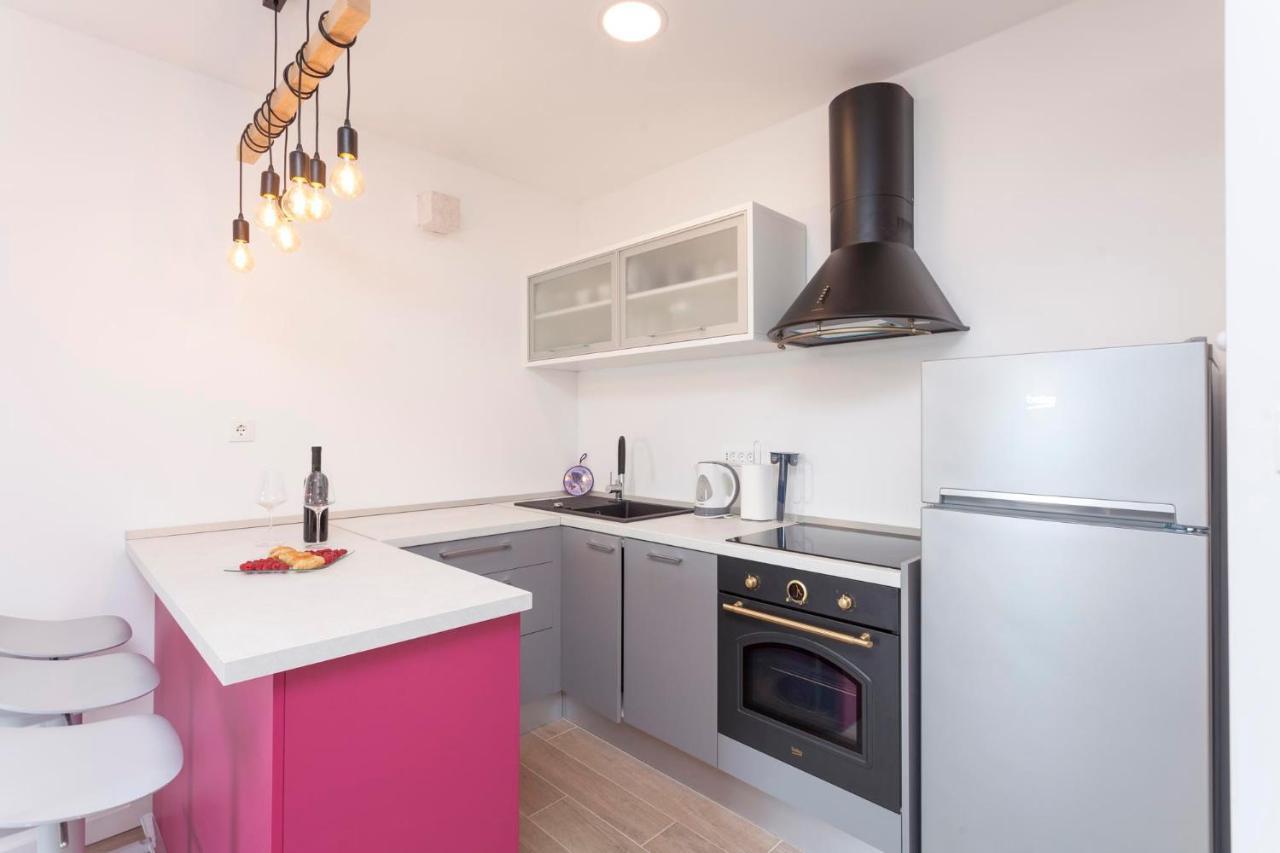 זיווגוסצה Apartmani Antiqua מראה חיצוני תמונה