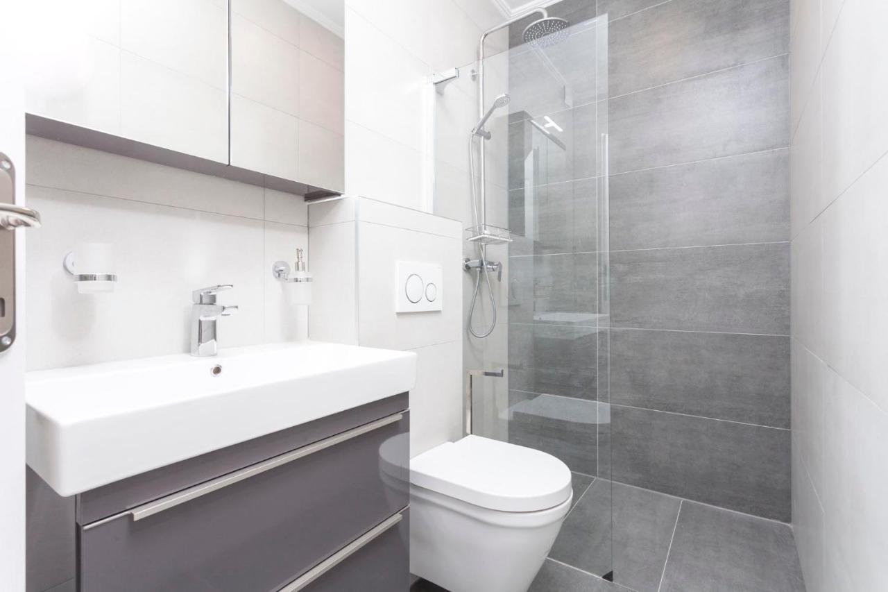זיווגוסצה Apartmani Antiqua מראה חיצוני תמונה